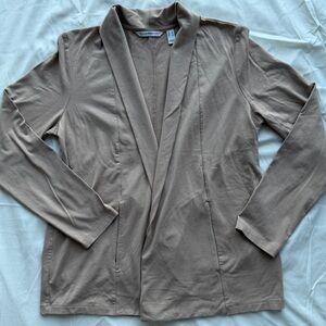Isaac Mizrahi Live! Biege Cardigan With pockets Women’s Size US SMALL